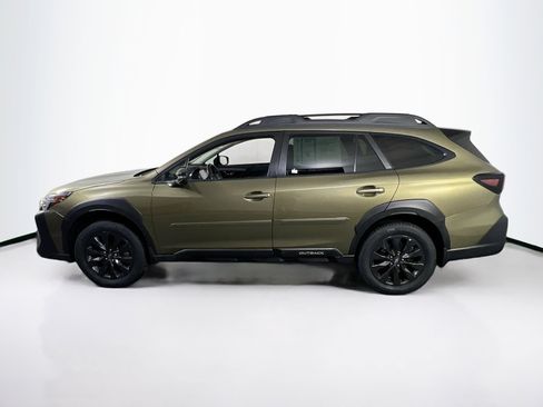 Used 2023 Subaru Outback Onyx Edition image 8