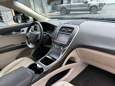 Used 2020 Lincoln Nautilus Reserve w/ Equipment Group 202A AWD/4WD image 46