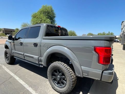 Used 2019 Ford F150 Lariat w/ Equipment Group 502A Luxury AWD/4WD image 10