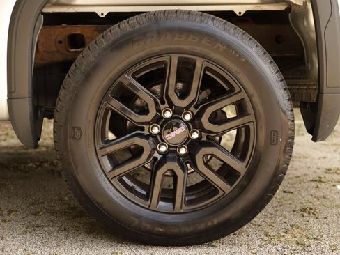 Used 2022 GMC Sierra 1500 Elevation AWD/4WD image 37