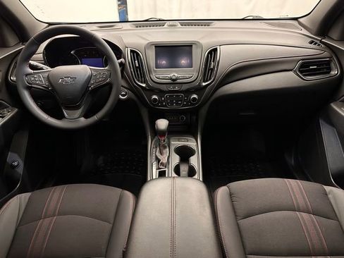 Used 2023 Chevrolet Equinox RS image 7