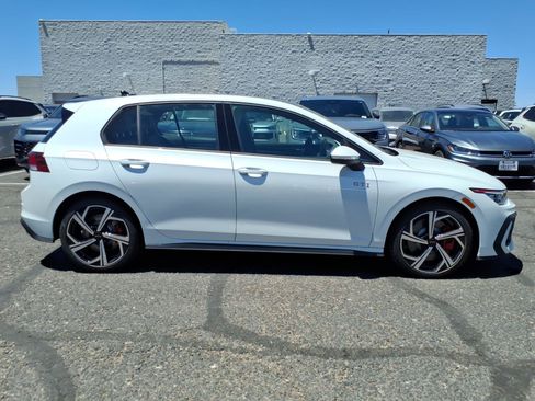 New 2026 Volkswagen GTI SE FWD image 7
