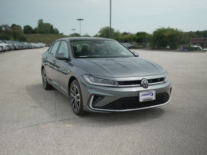 New 2025 Volkswagen Jetta SE