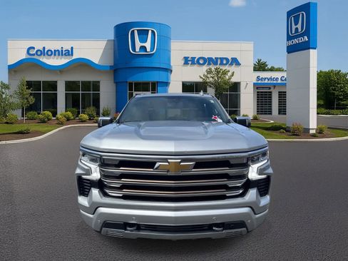 Used 2022 Chevrolet Silverado 1500 High Country image 10