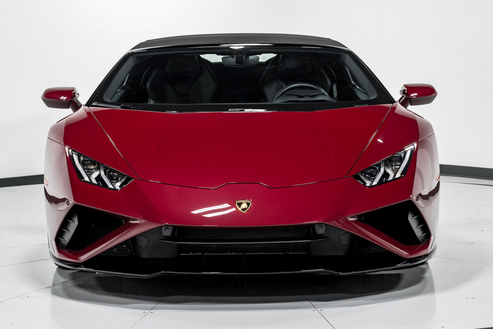 Used 2022 Lamborghini Huracan EVO RWD image 45