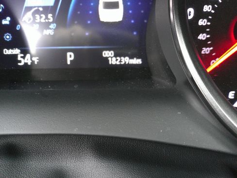 Used 2024 Toyota Camry XSE image 23