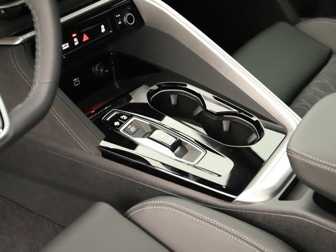 New 2026 Audi SQ5 Premium Plus AWD/4WD image 17
