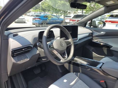 Certified 2025 Volkswagen ID.4 Pro RWD image 24
