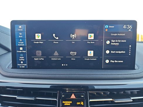 Used 2025 Acura MDX SH-AWD image 21