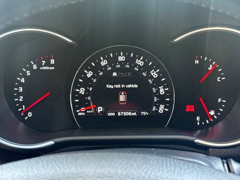 Used 2015 Kia Sorento SX AWD/4WD image 33