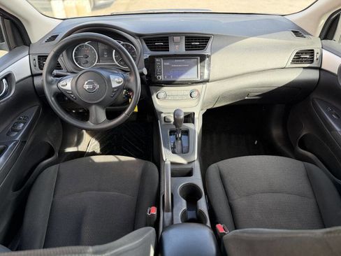 Used 2019 Nissan Sentra S image 6