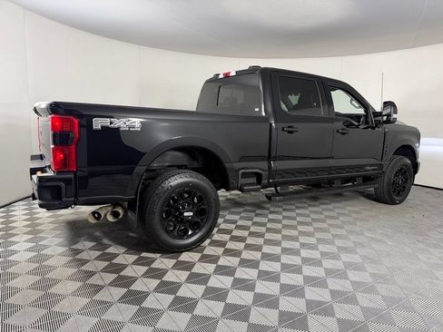 Used 2025 Ford F350 Lariat w/ Black Appearance Package AWD/4WD image 7