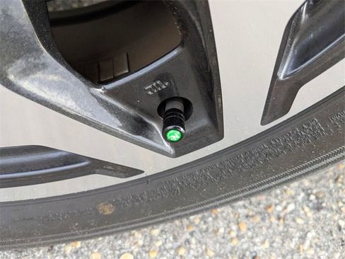 Certified 2023 Subaru Forester Premium image 13