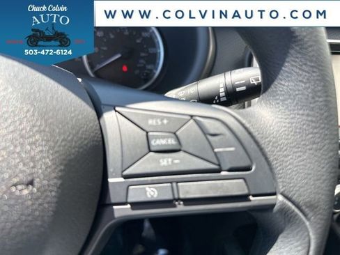 New 2025 Nissan Kicks Play S image 17