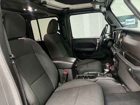 Used 2019 Jeep Wrangler Unlimited Sport S image 55