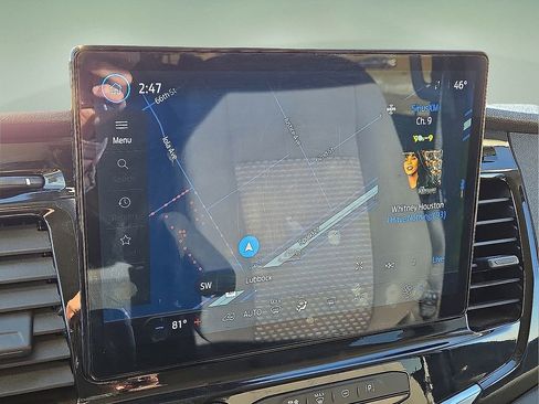 Used 2023 Ford Transit 350 XLT image 27