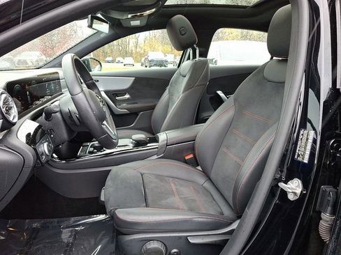 Used 2022 Mercedes-Benz A 220 4MATIC image 13