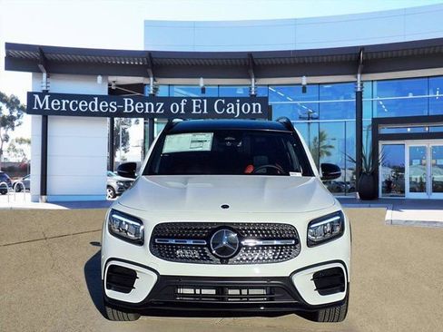 New 2026 Mercedes-Benz GLB 250 image 2