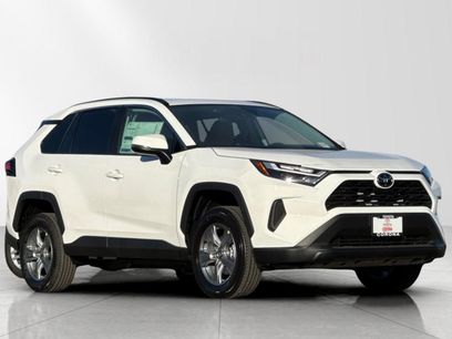 New 2025 Toyota RAV4 XLE