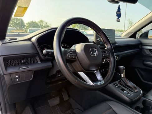 Used 2025 Honda CR-V Sport-L image 11