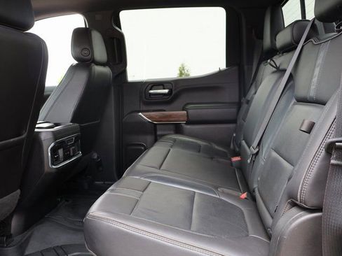 Used 2019 Chevrolet Silverado 1500 High Country w/ High Country Premium Package AWD/4WD image 22