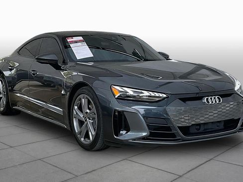 Used 2023 Audi e-tron GT Premium Plus AWD/4WD image 2