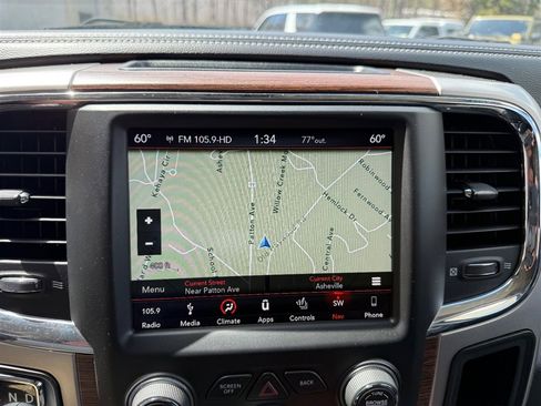 Used 2018 RAM 1500 Laramie w/ Convenience Group image 15