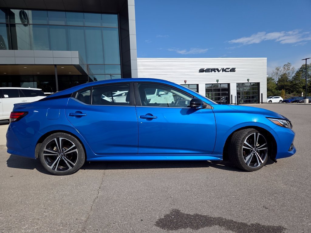 Used 2023 Nissan Sentra SR w/ SR Premium Package FWD image 26