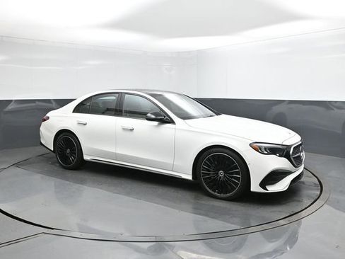 New 2026 Mercedes-Benz E 350 Sedan image 17