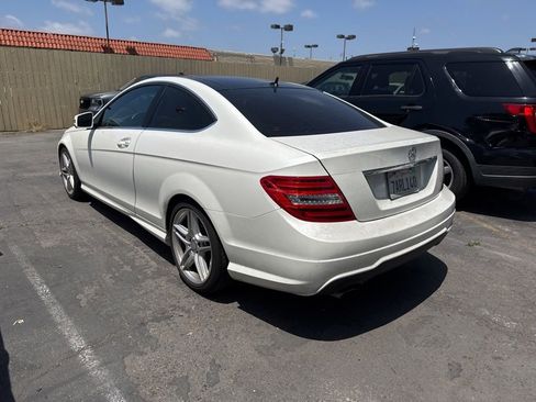 Used 2013 Mercedes-Benz C 250 Coupe image 4