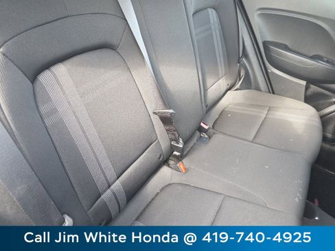 Used 2023 Hyundai Venue SEL w/ Cargo Package FWD image 17