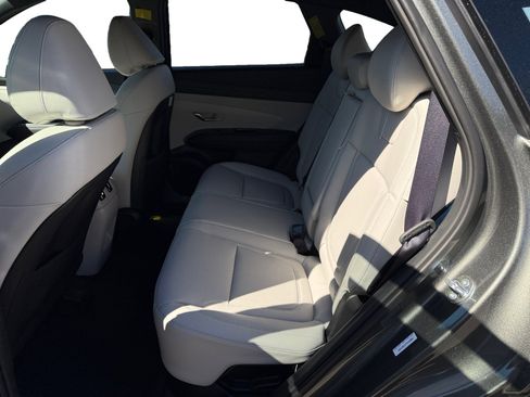 New 2026 Hyundai Tucson Limited image 16