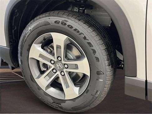 New 2025 Honda Pilot EX-L image 11