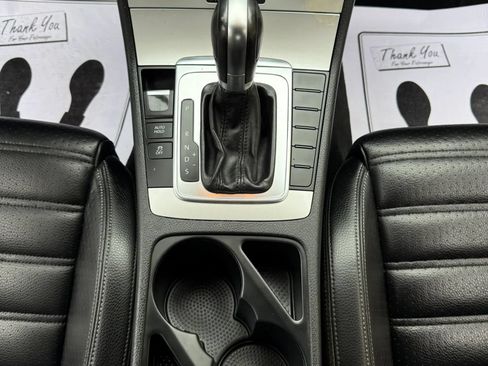 Used 2012 Volkswagen CC R-Line FWD image 24