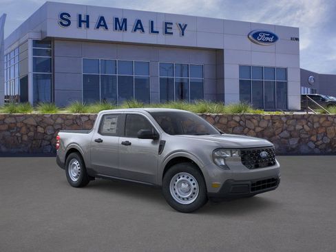 New 2025 Ford Maverick XL image 7