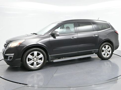 Used 2016 Chevrolet Traverse LT w/ Style and Technology Package AWD/4WD image 2