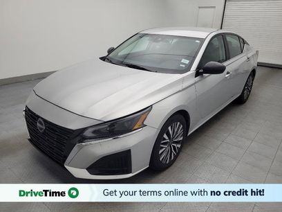 Used 2024 Nissan Altima 2.5 SV