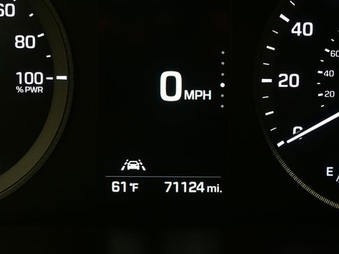 Used 2016 Hyundai Sonata Limited w/ Option Group 02 image 26