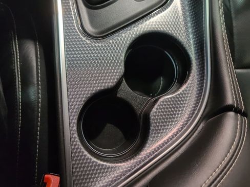 Used 2016 Dodge Challenger SRT Hellcat image 25