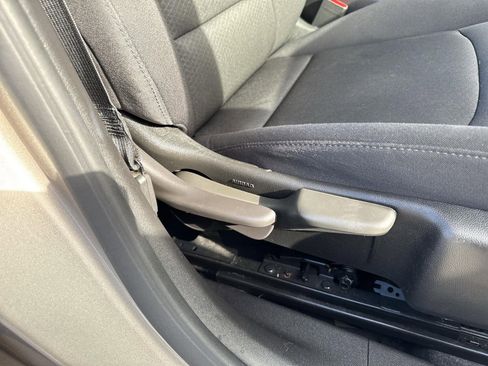 Used 2023 Chevrolet Malibu LT image 37