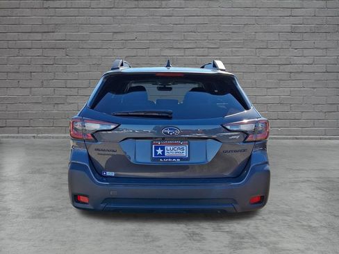 Used 2023 Subaru Outback Onyx Edition AWD/4WD image 10