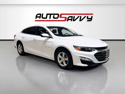 Used 2024 Chevrolet Malibu LT FWD image 1