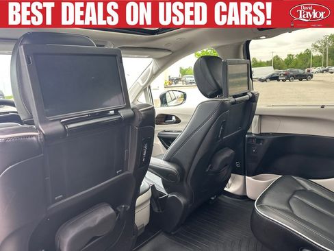 Used 2023 Chrysler Pacifica Limited w/ Uconnect Theater Family Group AWD/4WD image 23
