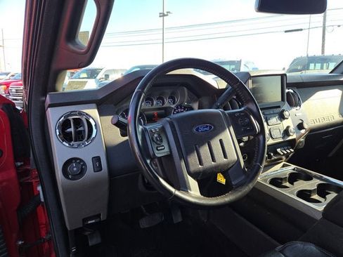 Used 2015 Ford F350 Lariat image 9