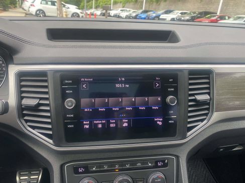 Used 2019 Volkswagen Atlas SE w/ Panoramic Sunroof Package AWD/4WD image 15