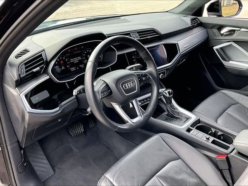 Used 2022 Audi Q3 2.0T Premium image 18
