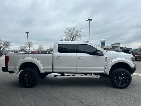 Used 2018 Ford F350 Lariat w/ Lariat Ultimate Package image 8