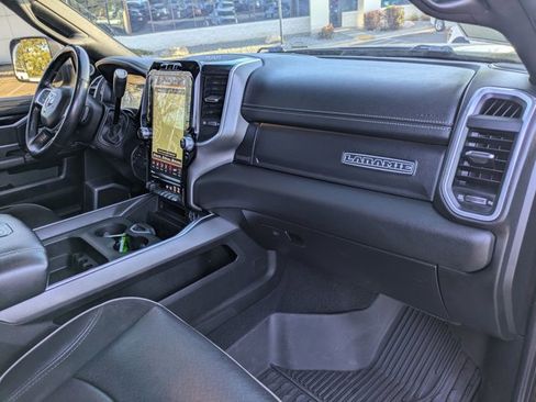 Used 2020 RAM 2500 Laramie image 22