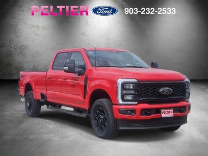 New 2026 Ford F350 Lariat w/ Black Appearance Package