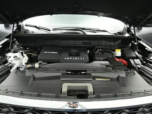 Certified 2025 INFINITI QX60 Luxe image 29